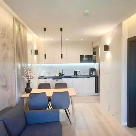 Belle View 104 Apartamento *